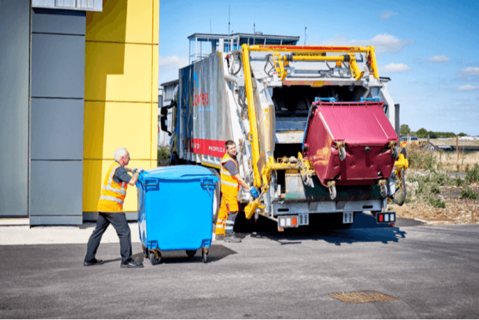 Front lifter truck access requirements at a commercial site in Sydney